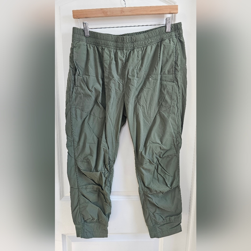 Men's Green Cargo Pants